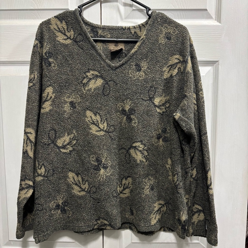 Cozy Thick Woolrich V-Neck Sweater With Side Slits